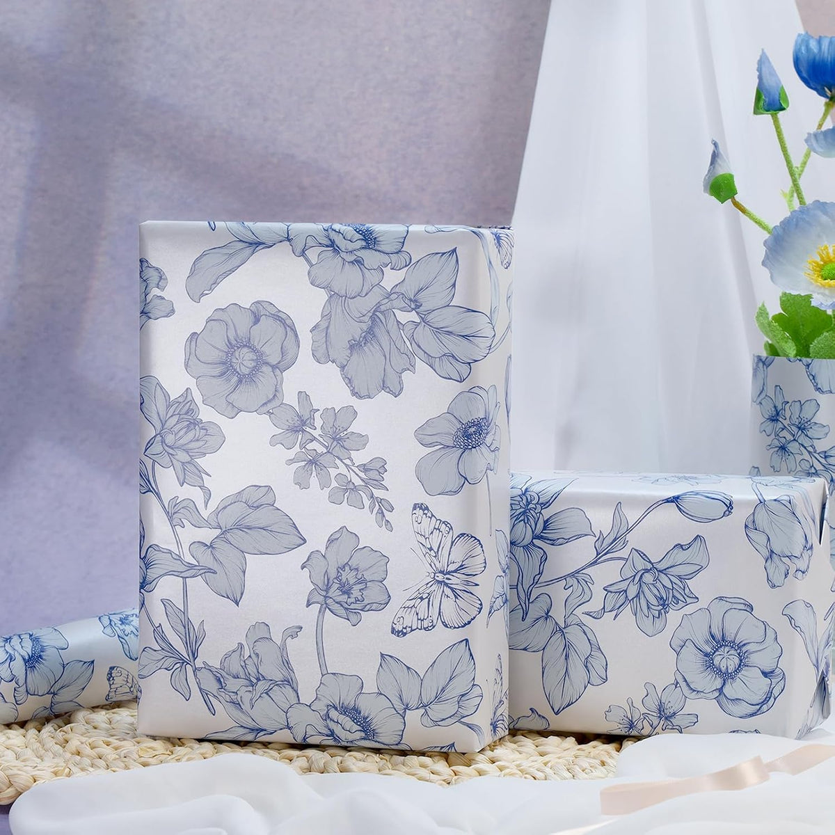 WRAPLA Reversible Wrapping Paper, Blue Floral Pearlescent Print 43cm x 10m
