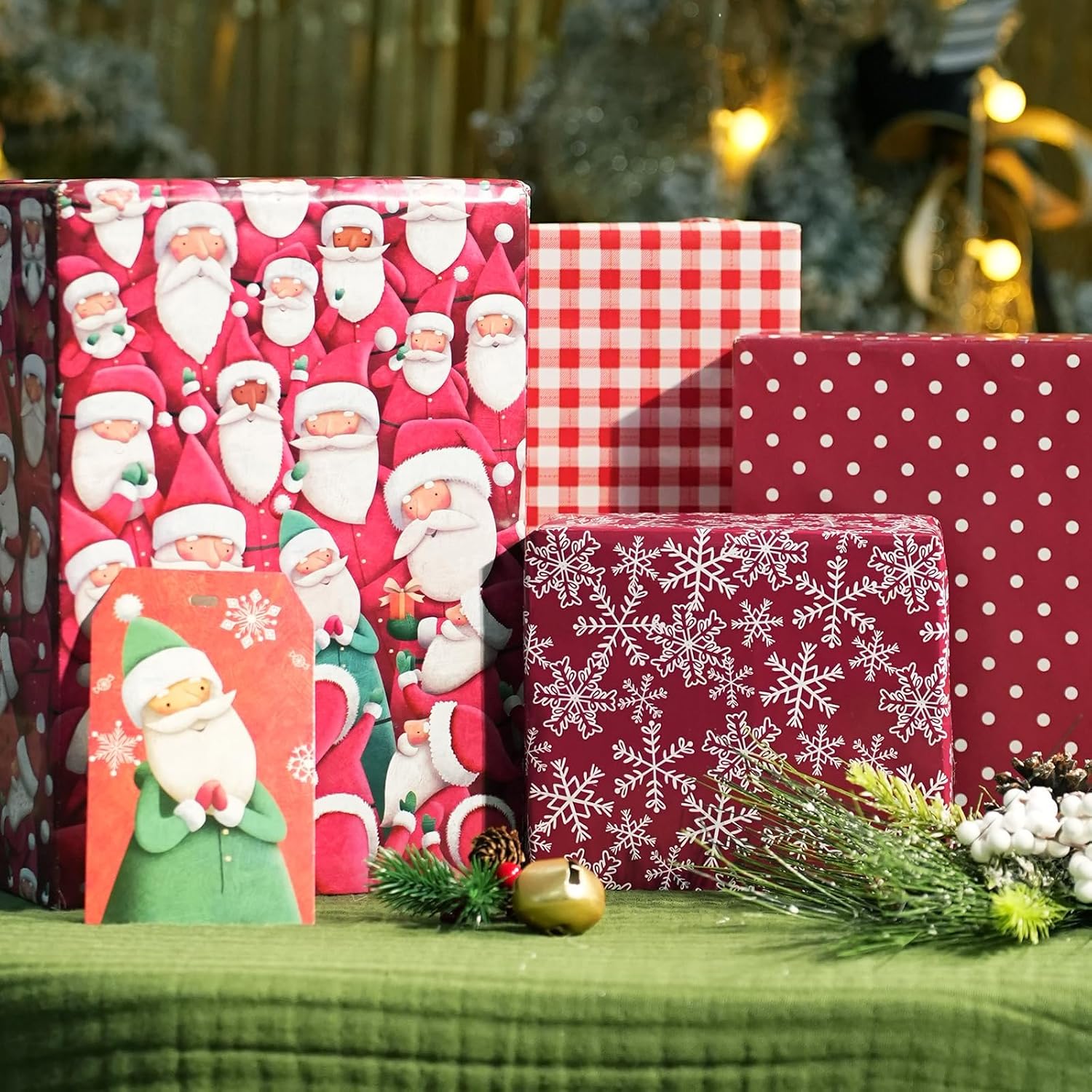 WRAPLA Reversible Christmas Wrapping Paper, Candy Cane Stripes 43cm x 10m