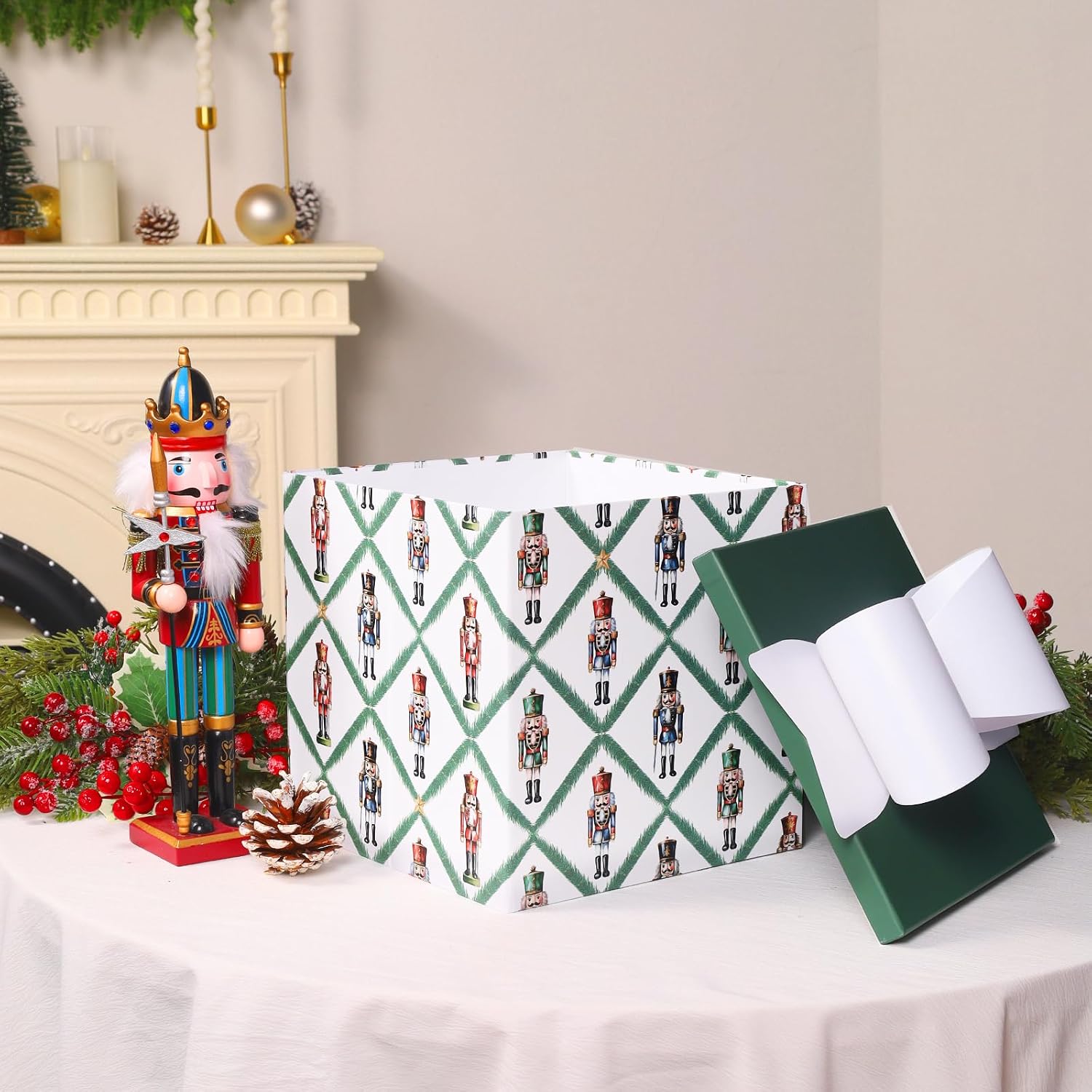 WRAPLA Boxes with Lids for Presents Nutcracker Design