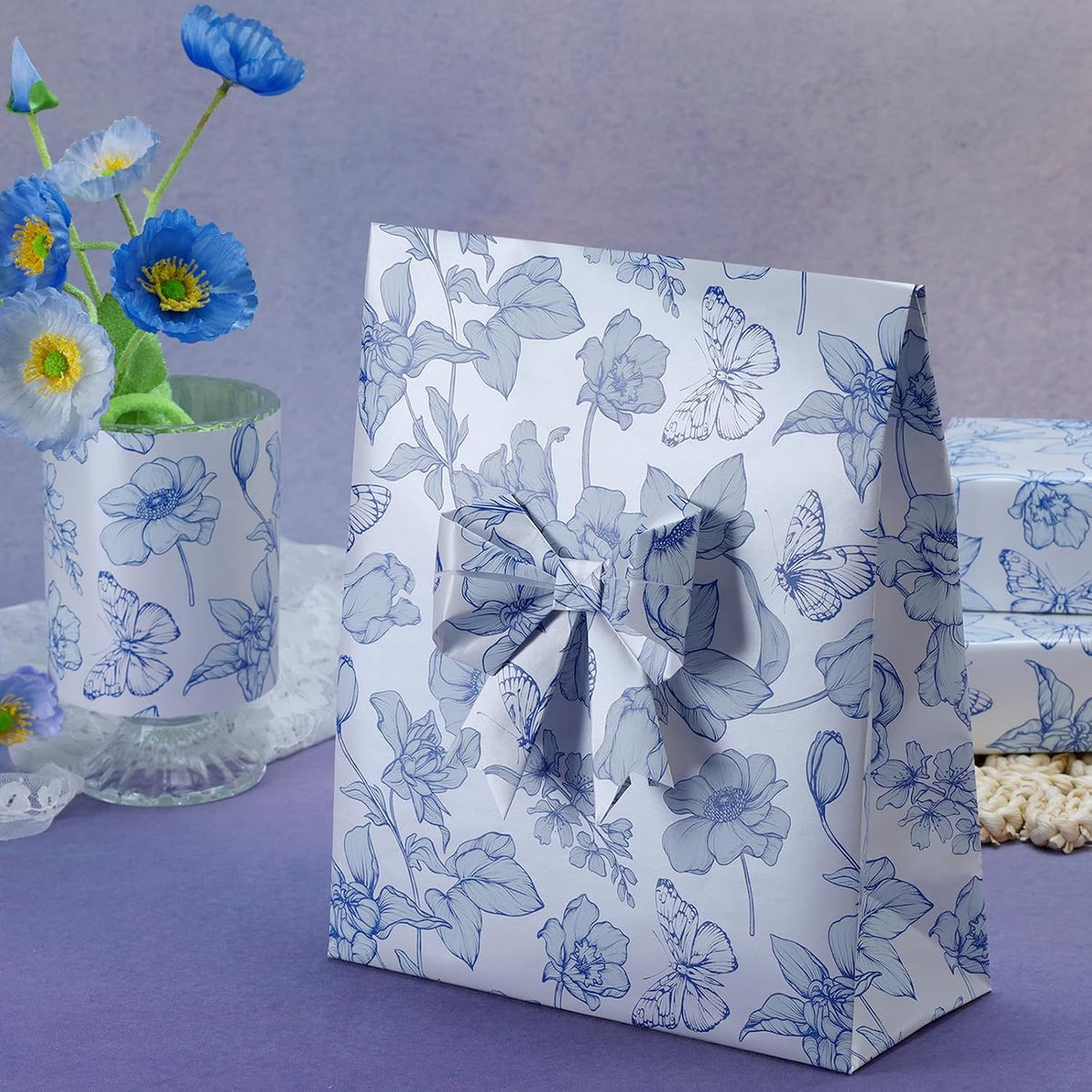 WRAPLA Reversible Wrapping Paper, Blue Floral Pearlescent Print 43cm x 10m