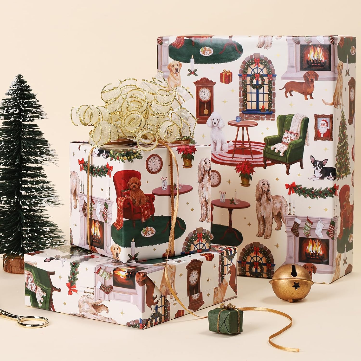 WRAPLA Reversible Christmas Wrapping Paper, Cozy Dog Holiday 43cm x 10m