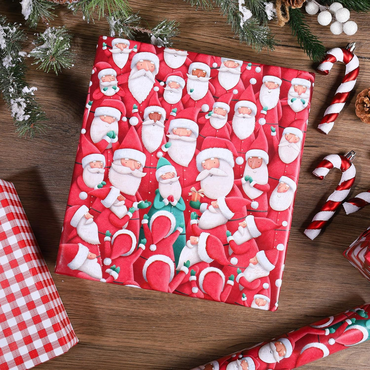 WRAPLA Reversible Christmas Wrapping Paper, Candy Cane Stripes 43cm x 10m