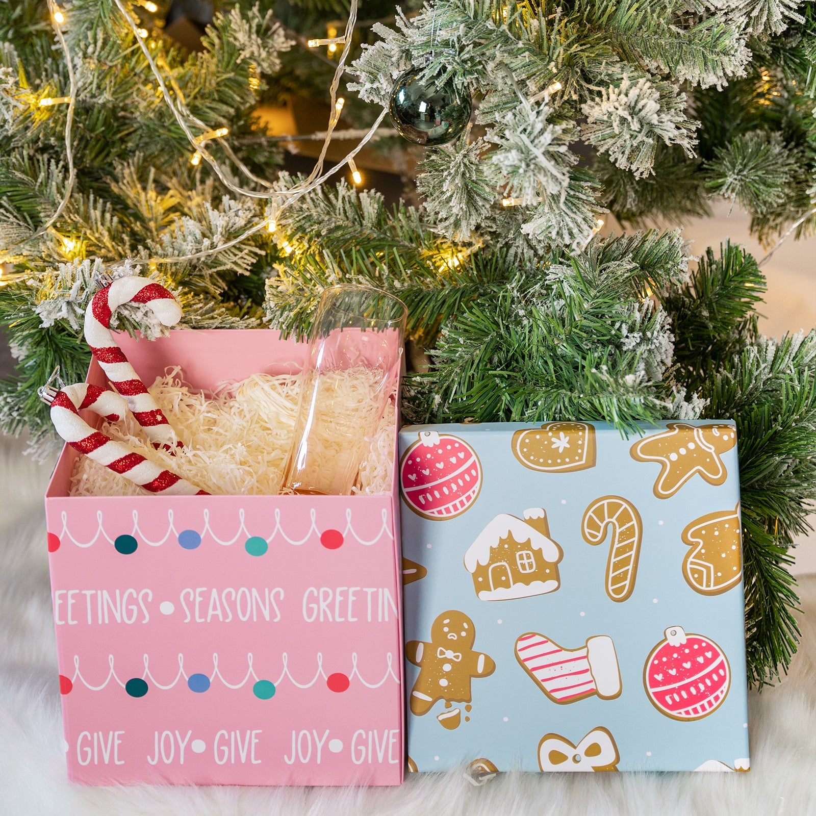 WRAPLA 23X23X23CM Christmas Gift Box with Lid Pink and Blue design for Party, Wedding, Gift Wrap, Bridesmaid Proposal, Storage