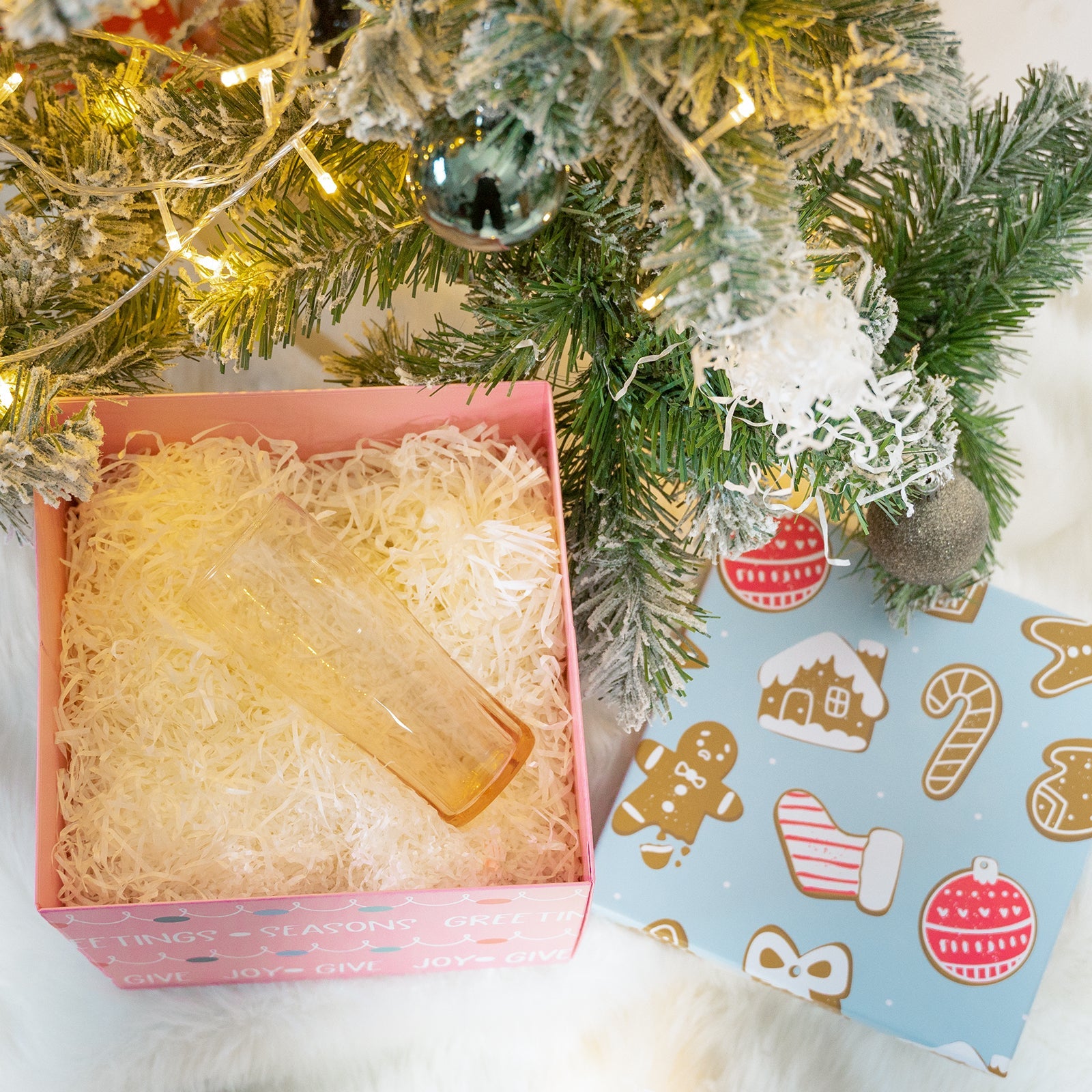 WRAPLA 23X23X23CM Christmas Gift Box with Lid Pink and Blue design for Party, Wedding, Gift Wrap, Bridesmaid Proposal, Storage
